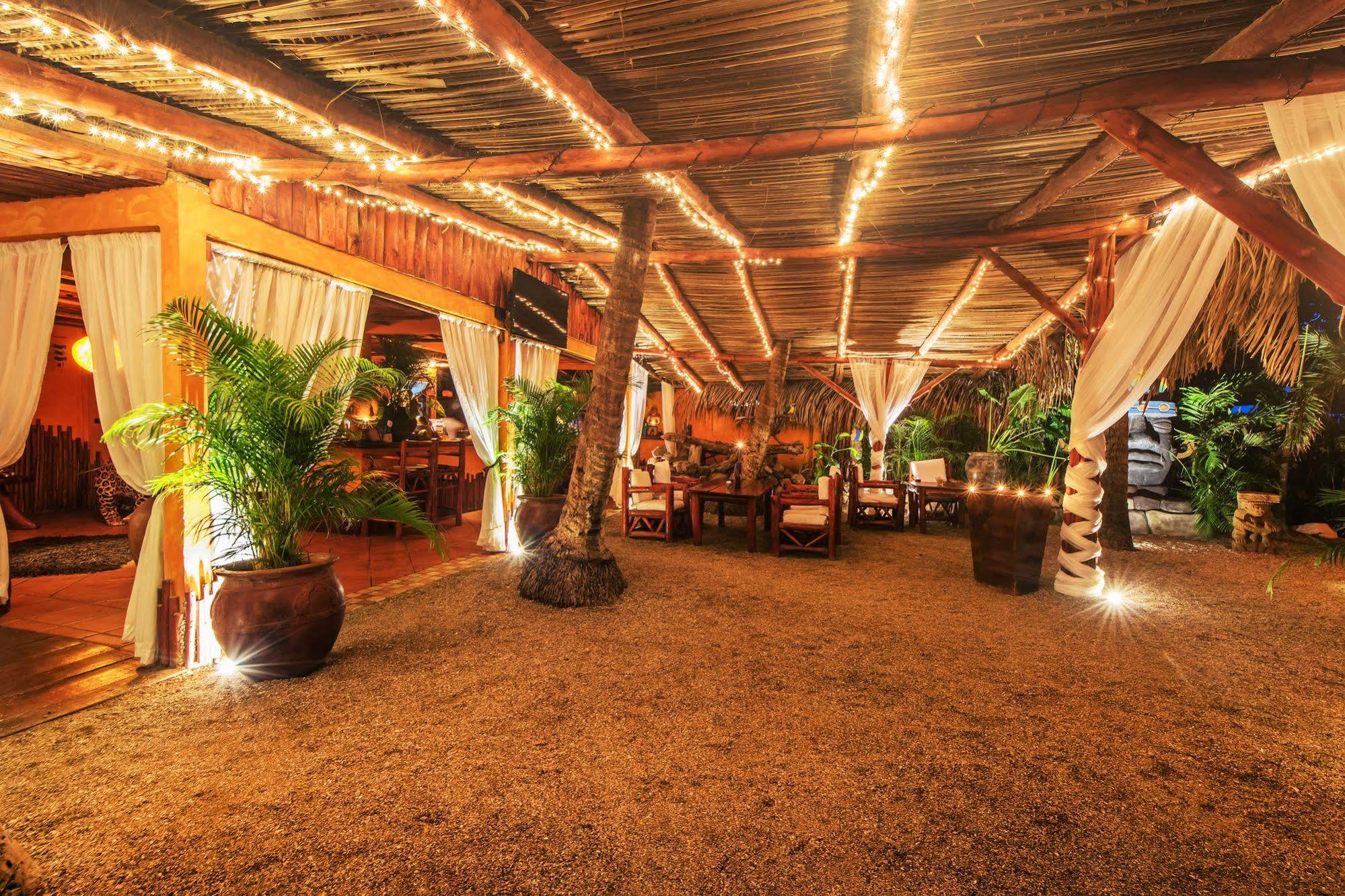 Hotel Locanda Samara Beach ภายนอก รูปภาพ