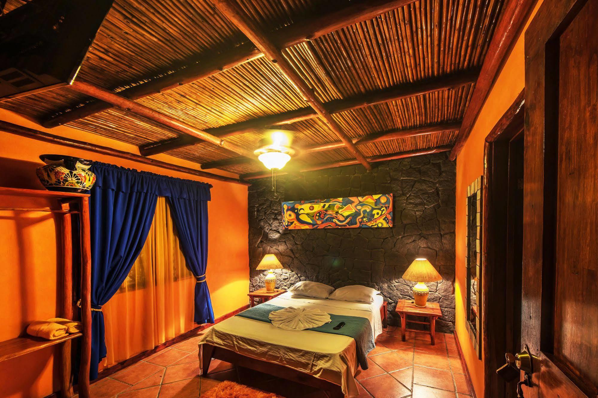 Hotel Locanda Samara Beach ภายนอก รูปภาพ